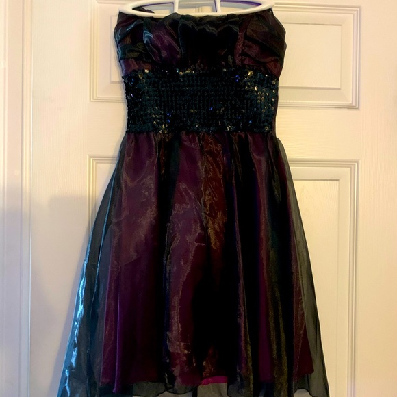 Brand New Condition Formal Strapless Dress - Picture 1 of 3